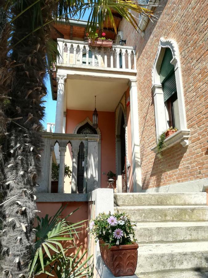 villa berghinz Lido di Venezia Exterior foto